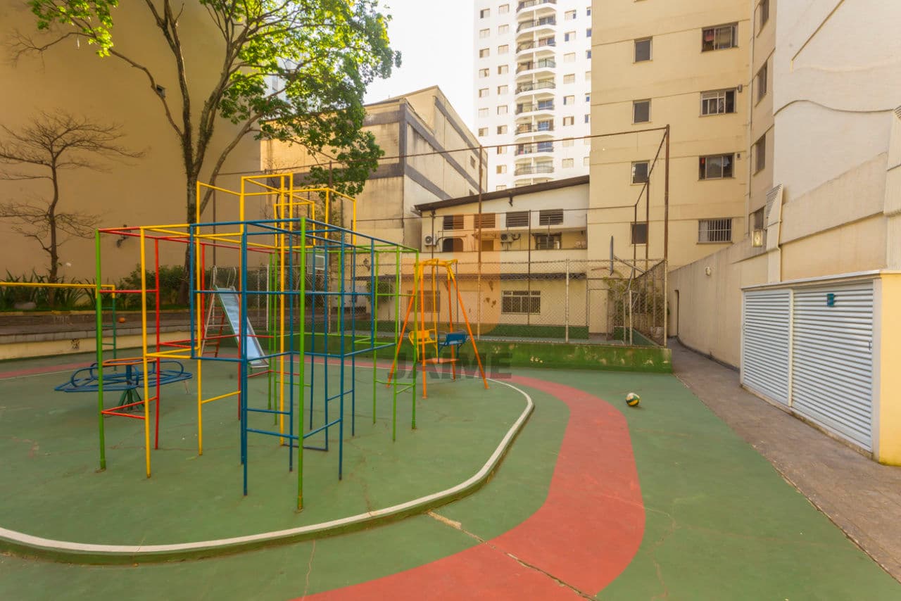 Apartamento de 3 dormitórios na R João Ramalho — Perdizes, São Paulo