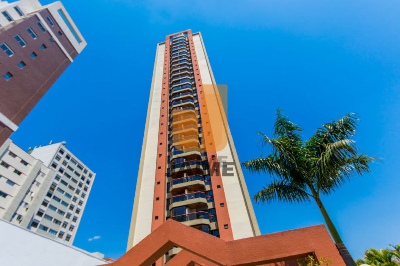 Apartamento de 4 dormitórios na R DOUTOR PAULO VIEIRA — Sumaré, São Paulo