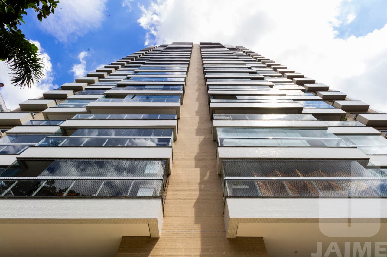 Apartamento de 3 dormitórios na R CORONEL MELO OLIVEIRA — Perdizes, São Paulo