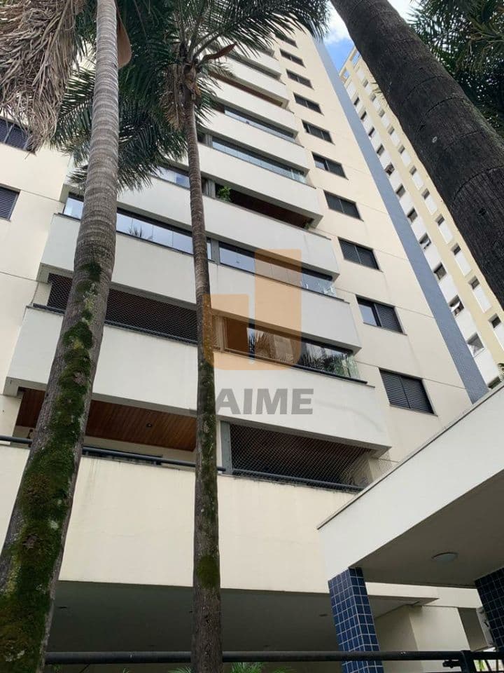 Apartamento de 4 dormitórios na R TURIASSU — Perdizes, São Paulo