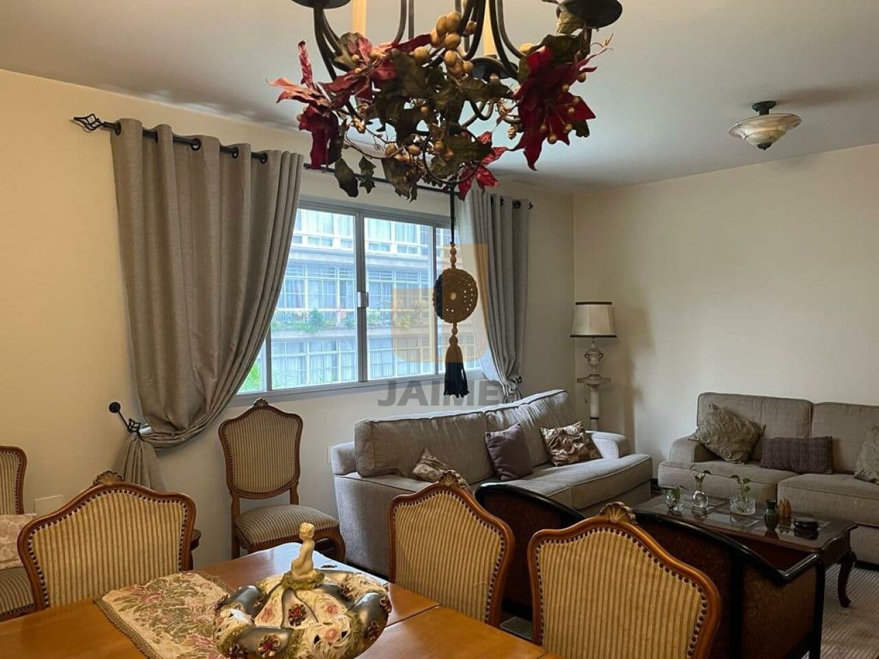 Apartamento de 3 dormitórios na AV HIGIENÓPOLIS — Higienópolis, São Paulo