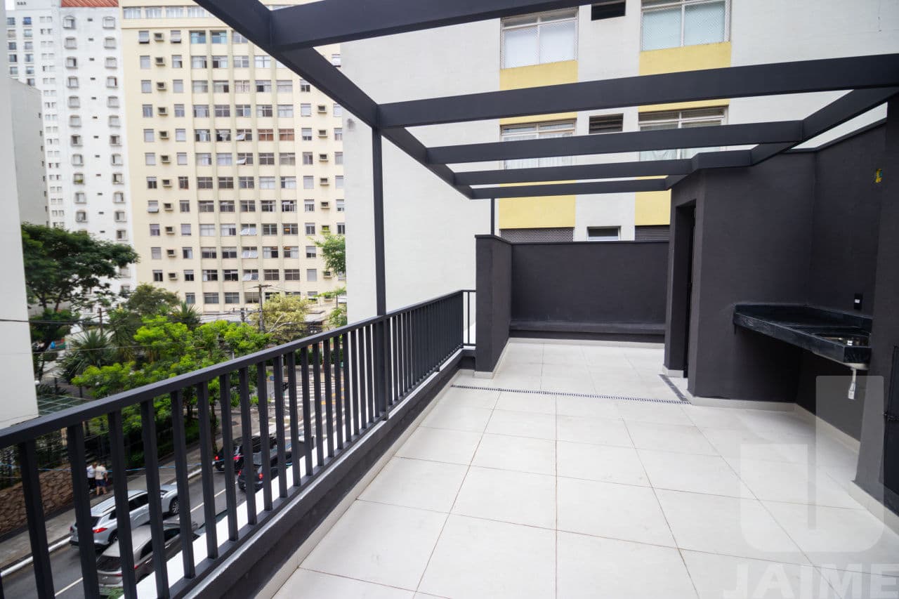 Apartamento de 2 dormitórios na R Doutor Veiga Filho — Higienópolis, São Paulo