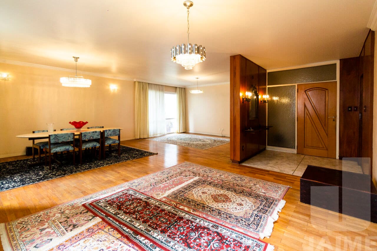 Apartamento de 3 dormitórios na R SÃO VICENTE DE PAULA — Higienópolis, São Paulo