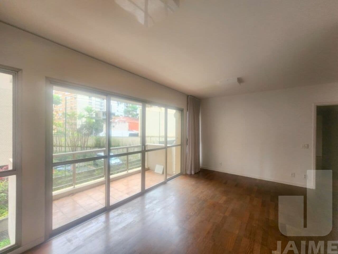 Apartamento de 3 dormitórios na R MINISTRO GODÓI — Perdizes, São Paulo