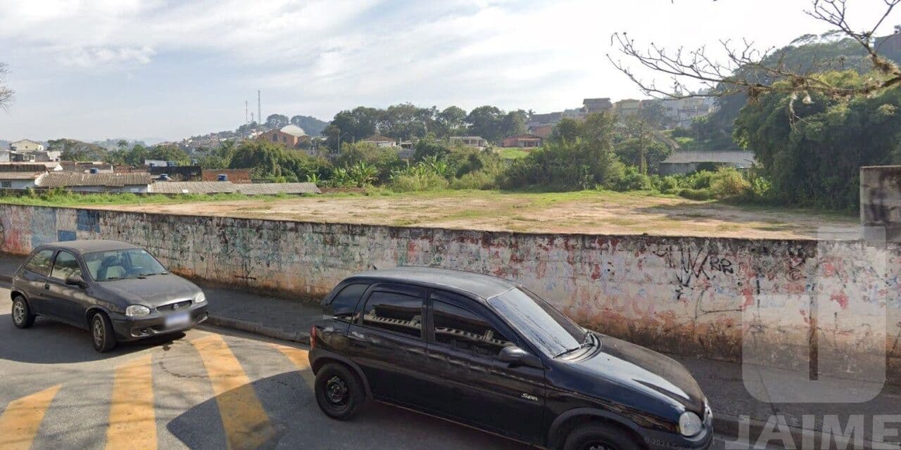 Terreno na AV Brasil — Estancia Oliveira, São Paulo