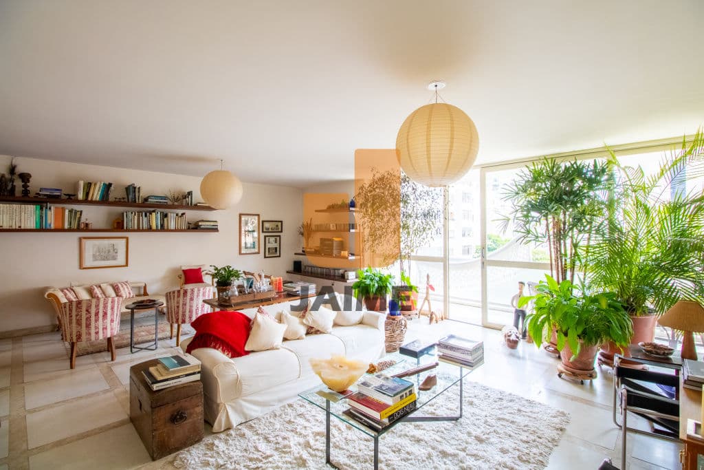 Apartamento de 3 dormitórios na R Gabriel dos Santos — Higienópolis, São Paulo