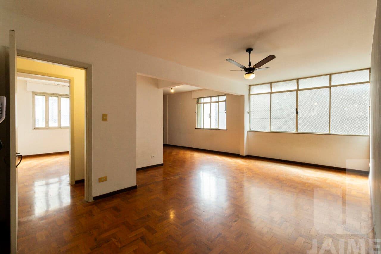 Apartamento de 3 dormitórios na R AUGUSTA — Consolação, São Paulo
