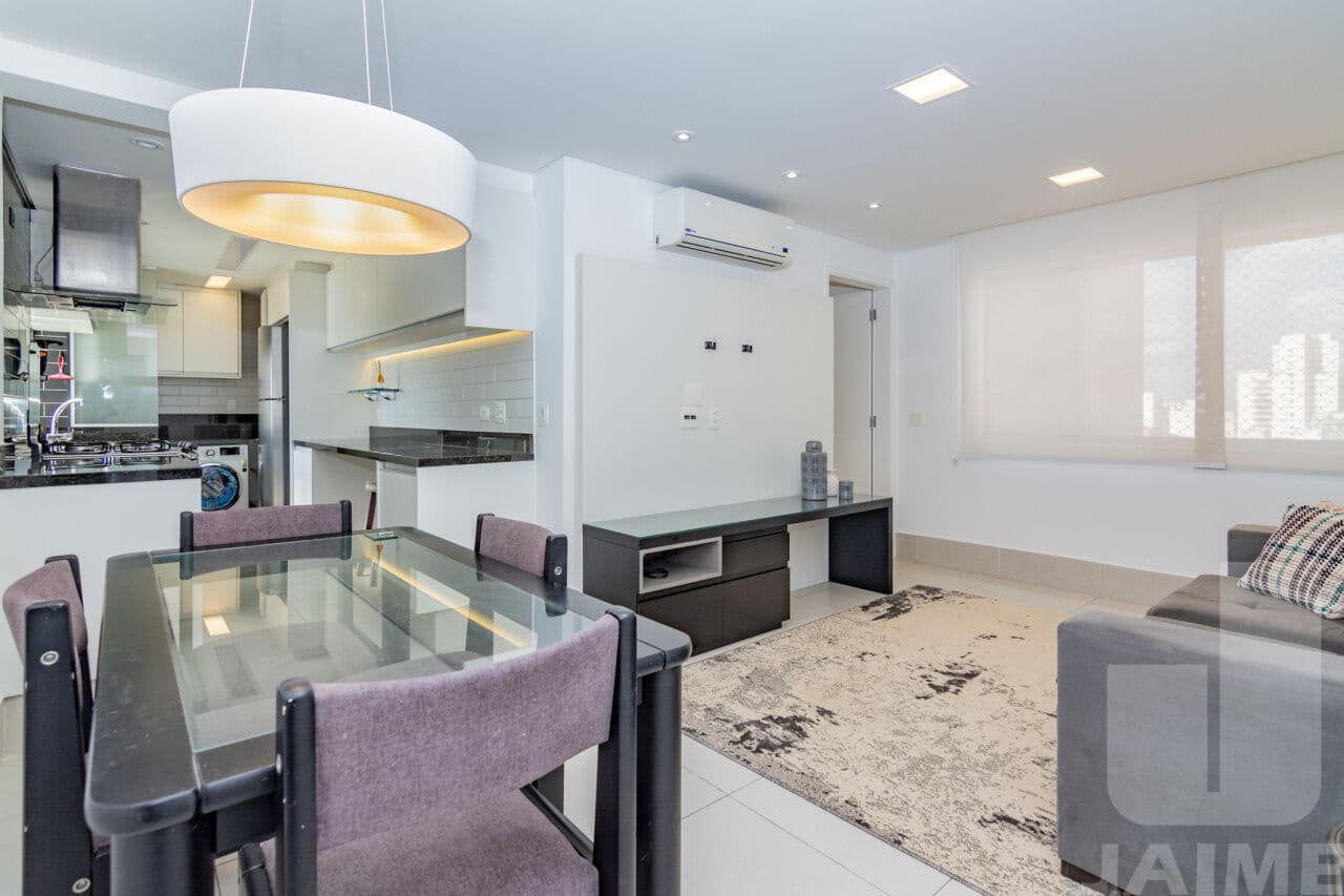 Apartamento de 2 dormitórios na R Vitorino Carmilo — Barra Funda, São Paulo