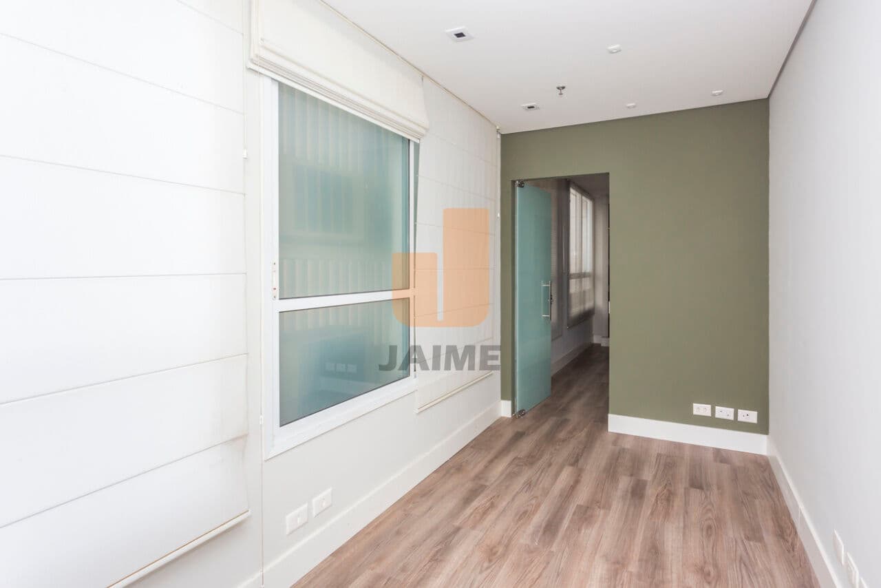 Comercial na AV ANGÉLICA — Higienópolis, São Paulo