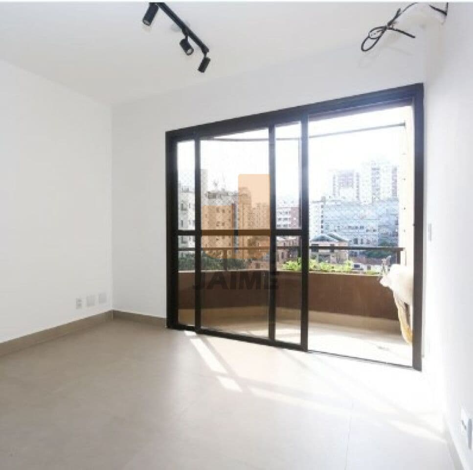 Apartamento de 2 dormitórios na R FRADIQUE COUTINHO — Pinheiros, São Paulo