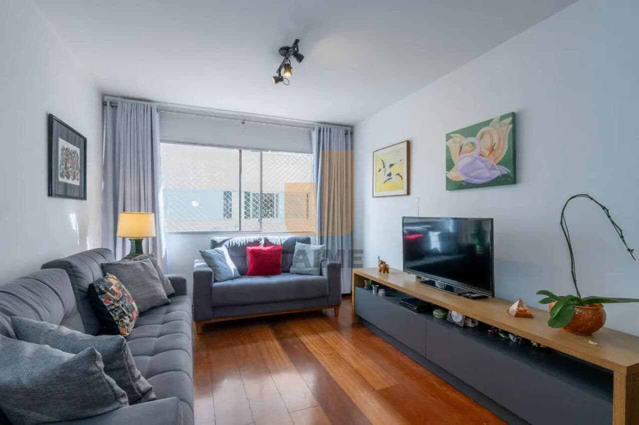 Apartamento de 4 dormitórios na R Haddock Lobo — Cerqueira César, São Paulo