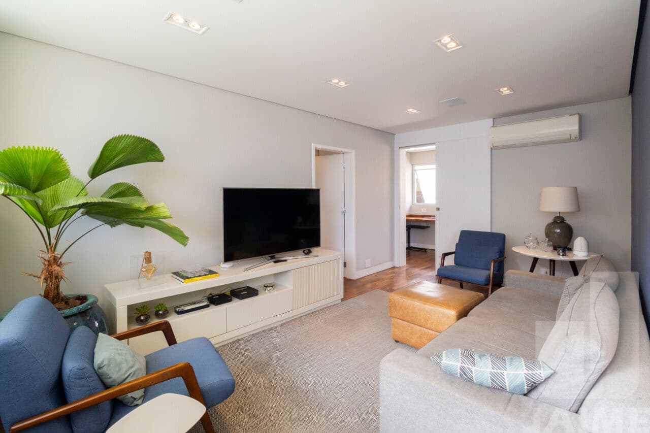 Apartamento de 3 dormitórios na R SÃO VICENTE DE PAULA — Higienópolis, São Paulo