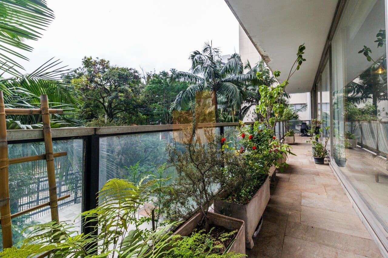 Apartamento de 5 dormitórios na R BAHIA — Higienópolis, São Paulo