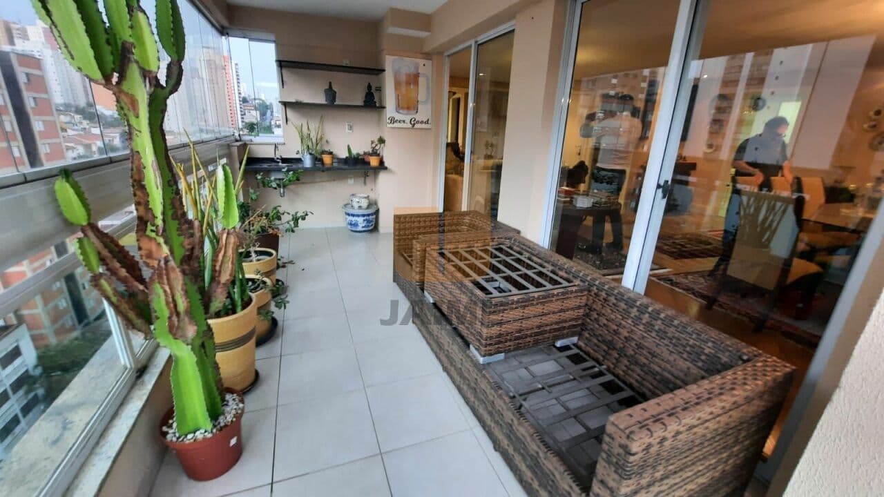 Apartamento de 3 dormitórios na R AIMBERÊ — Perdizes, São Paulo