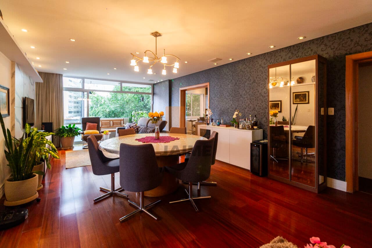 Apartamento de 3 dormitórios na R MARTINICO PRADO — Higienópolis, São Paulo