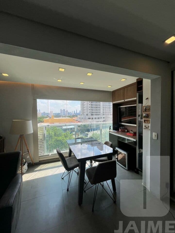 Apartamento de 1 dormitório na R Santo Antônio — Bela Vista, São Paulo