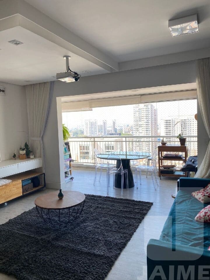 Apartamento de 2 dormitórios na R DOS AMERICANOS — Barra Funda, São Paulo