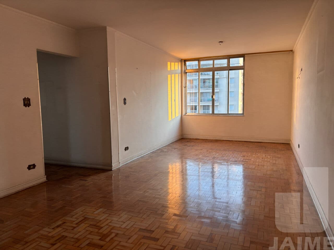 Apartamento de 2 dormitórios na R Arruda Alvim — Pinheiros, São Paulo