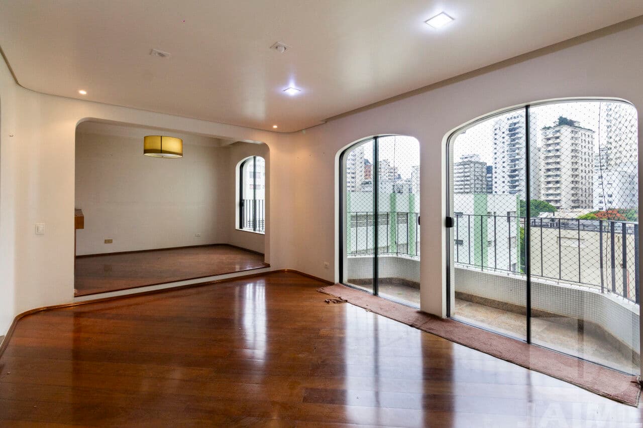 Apartamento de 3 dormitórios na R Doutor Veiga Filho — Santa Cecília, São Paulo