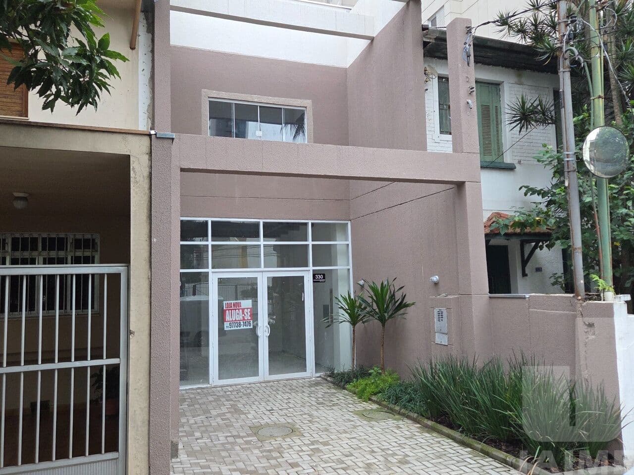 Comercial na R Tucuna — Perdizes, São Paulo