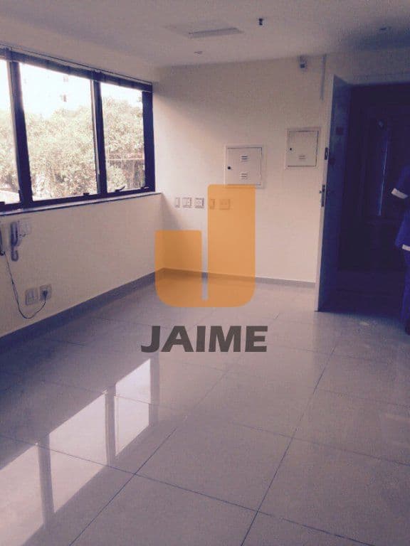 Comercial na R BARONESA DE ITU — Higienópolis, São Paulo