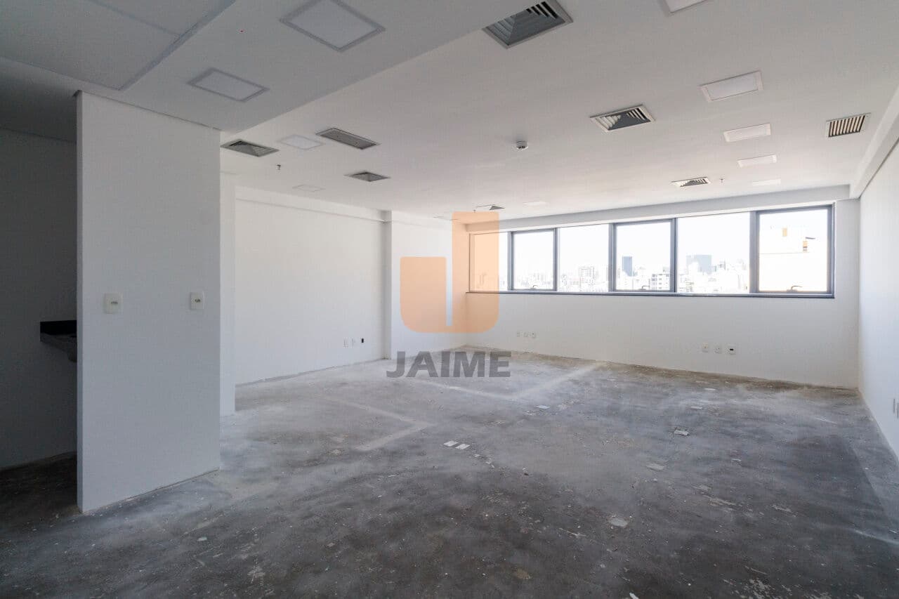 Comercial na AV ANGÉLICA — Higienópolis, São Paulo