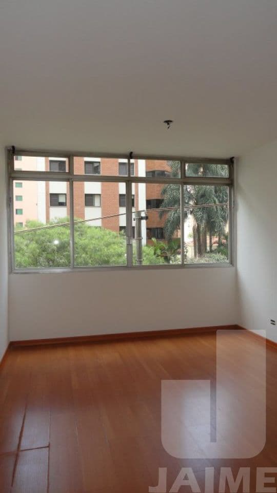 Apartamento de 3 dormitórios na R APINAJÉS — Perdizes, São Paulo
