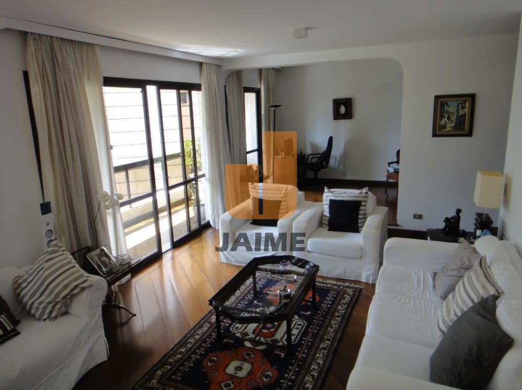 Apartamento de 3 dormitórios na R LOURENÇO DE ALMEIDA — Vila Nova Conceição, São Paulo