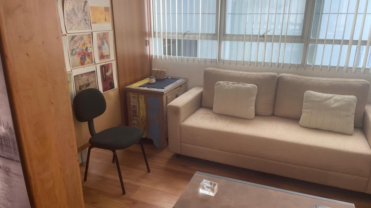 Comercial na R Frederico Abranches — Vila Buarque, São Paulo