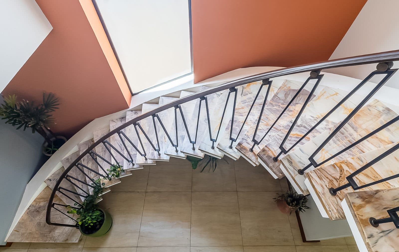Casa de 3 dormitórios na Rua Itatinga — Pacaembu, São Paulo