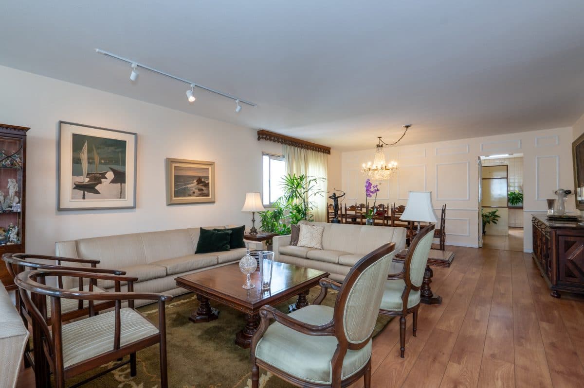 Apartamento de 2 dormitórios na R Caçapava — Jardim Paulista, São Paulo